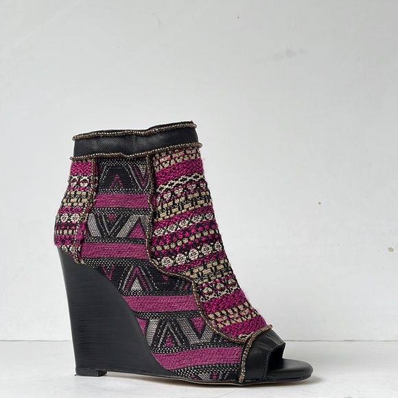 June by June Ambrose Peep Toe Fabric and Leather Wedge Bootie - Picture 2 of 9